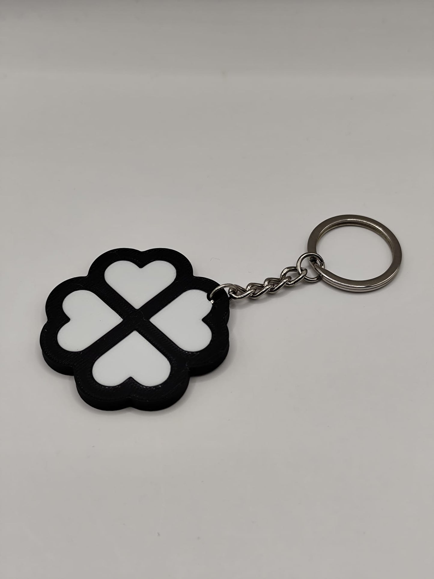 Porta-Chaves Trevo de 4 Folhas com Corações