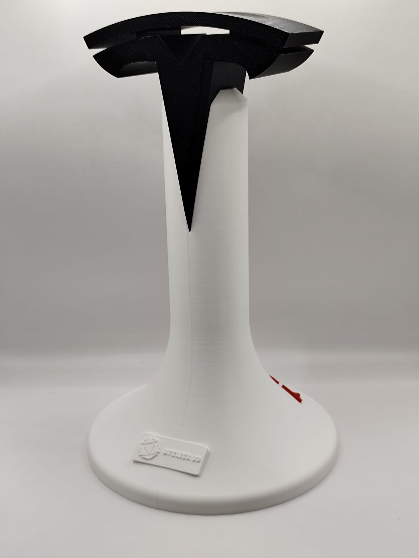 Headphone Stand Tesla